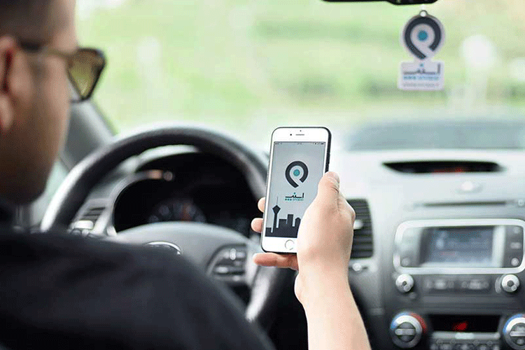 ناجا: افراد زیر ۲۳ سال نمی‌توانند راننده تاکسی اینترنتی شوند