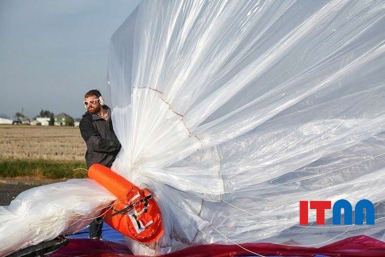 گوگل و تامین اینترنت برای قربانیان توفان ماریا